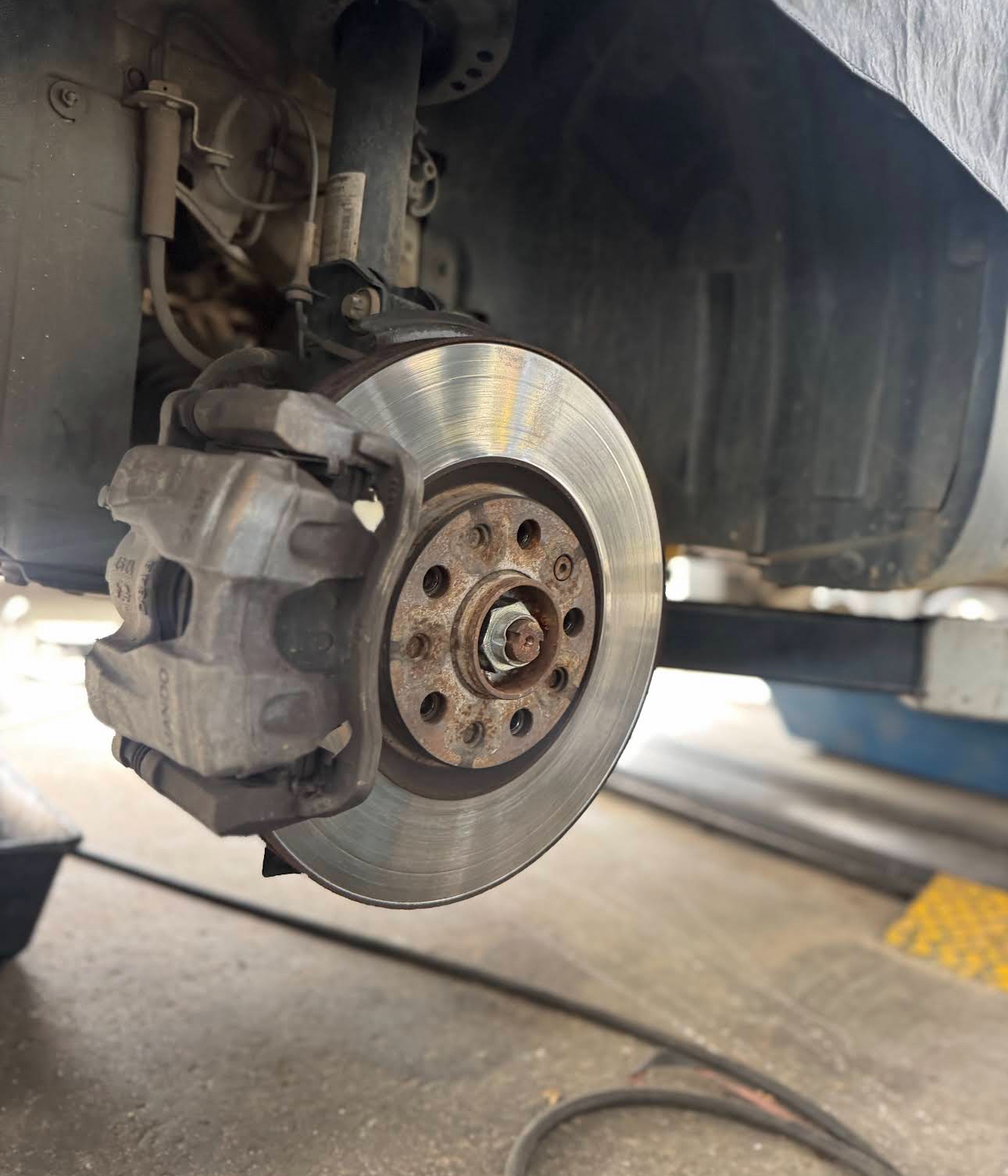 Manutenção do sistema de freios na R2 Centro Automotivo em Serra ES